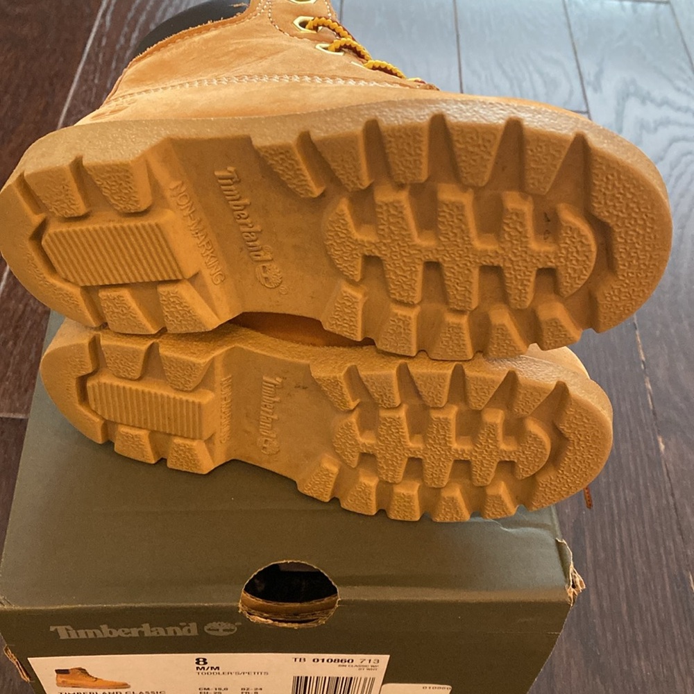 Timberland Toddler Classic Waterproof Boots Sz8 - Picture 3 of 4